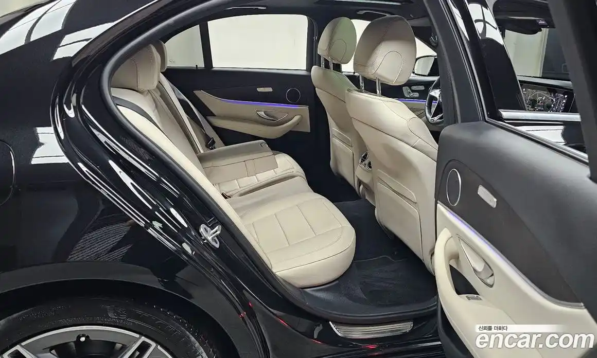 Mercedes-Benz E-Class 2023 2.0 гидро в Москве № 1834681, фото 18