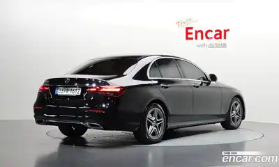 Mercedes-Benz E-Class 2023 2.0 гидро в Москве № 1834681, миниатюра 2