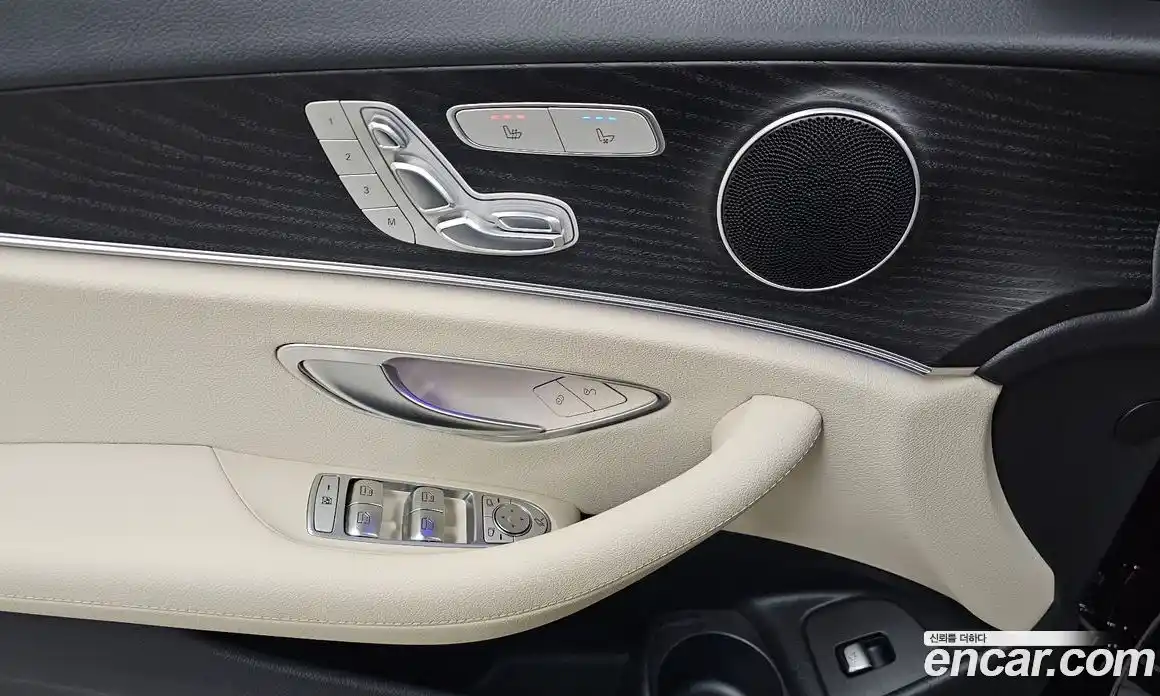 Mercedes-Benz E-Class 2023 2.0 гидро в Москве № 1834681, фото 27