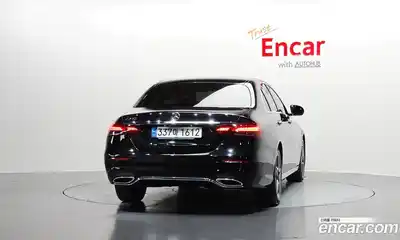 Mercedes-Benz E-Class 2023 2.0 гидро в Москве № 1834681, миниатюра 4