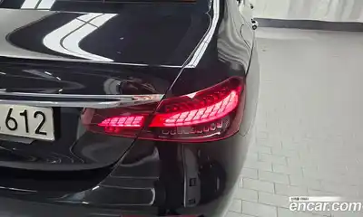 Mercedes-Benz E-Class 2023 2.0 гидро в Москве № 1834681, миниатюра 9