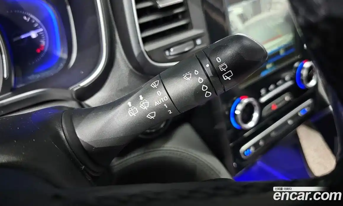 Renault QM6 2021 2.0 гидро в Москве № 1834894, фото 28