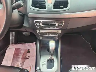 Renault SM3 2009 1.6 гидро в Москве № 1835177, миниатюра 9