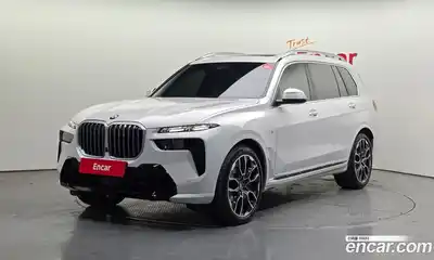 BMW X7, 2025