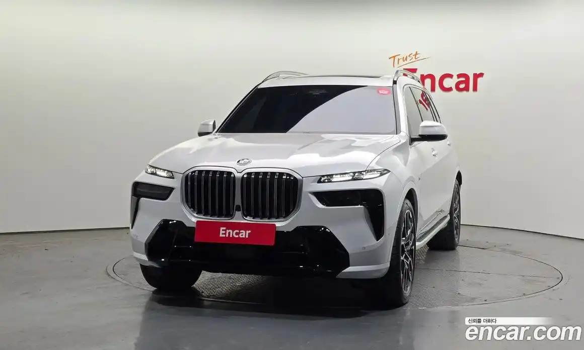 BMW X7 2025 3.0 гидро в Москве № 1835300, фото 3
