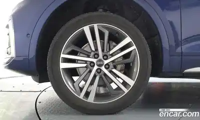 Audi Q5 2021 2.0 гидро в Москве № 1836578, миниатюра 5