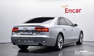 Audi A8, 2011