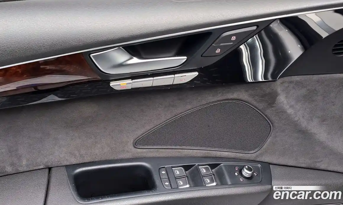 Audi A8 2011 4.2 гидро в Москве № 1836632, фото 26