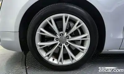 Audi A8 2011 4.2 гидро в Москве № 1836632, миниатюра 4