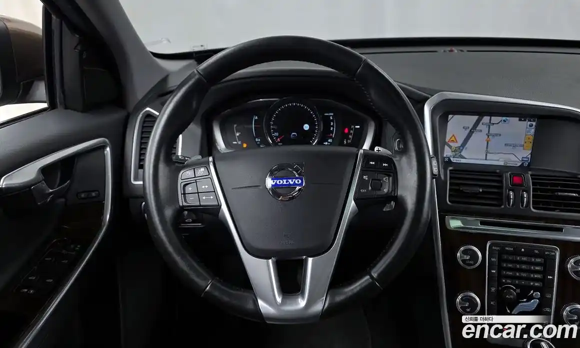 Volvo XC60 2015 2.4 гидро в Москве № 1836893, фото 12