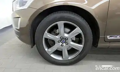 Volvo XC60 2015 2.4 гидро в Москве № 1836893, миниатюра 5