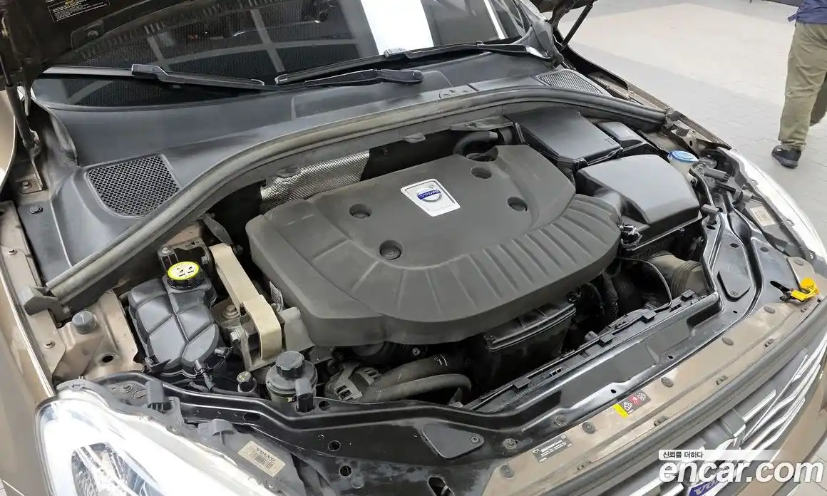 Volvo XC60 2015 2.4 гидро в Москве № 1836893, фото 6