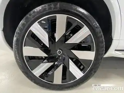 Volvo XC90 2024 2.0 гидро в Москве № 1836958, миниатюра 5