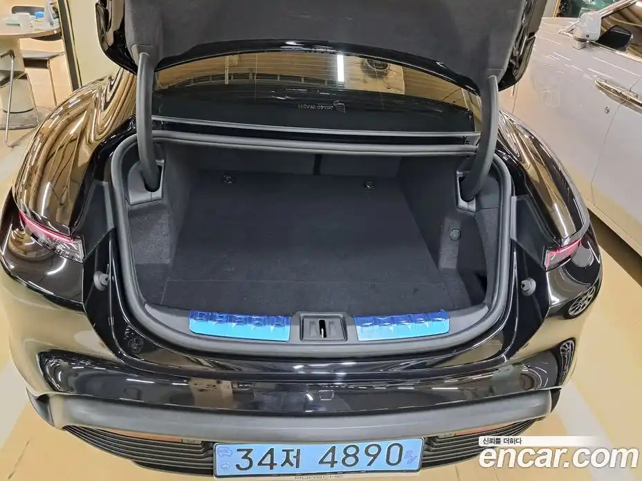 Porsche Taycan 2020 0.1 гидро в Москве № 1837205, фото 16