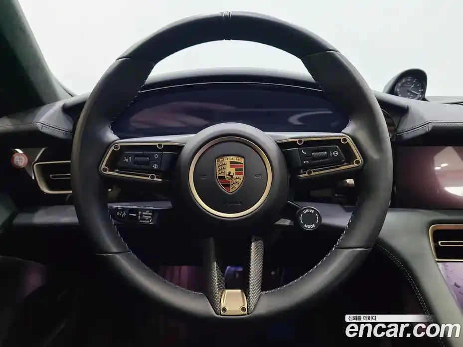 Porsche Taycan 2024 0.1 гидро в Москве № 1837206, фото 12