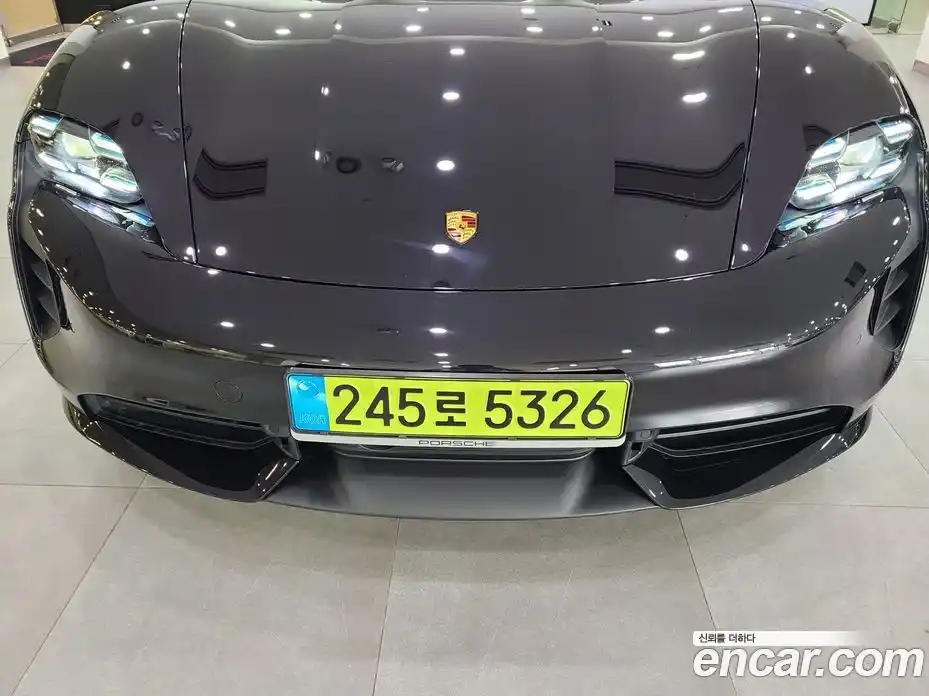 Porsche Taycan 2024 0.1 гидро в Москве № 1837206, фото 20