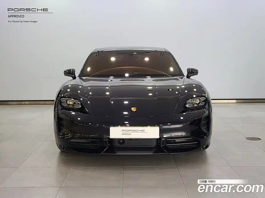 Porsche Taycan 2024 0.1 гидро в Москве № 1837206, фото 3