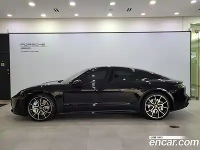 Porsche Taycan 2024 0.1 гидро в Москве № 1837206, миниатюра 6