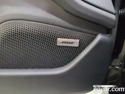 Porsche Taycan 2024 0.1 гидро в Москве № 1837206, миниатюра 9