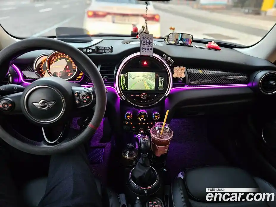 Mini Cooper 2017 2.0 гидро в Москве № 1837780, фото 8