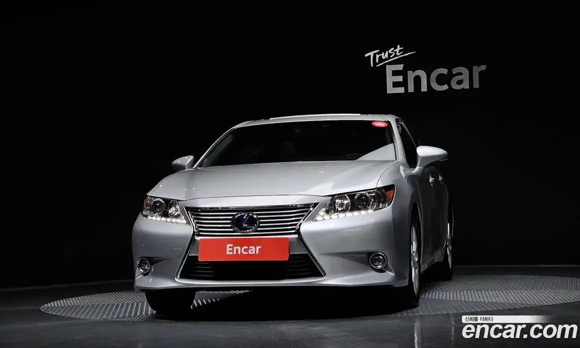 Lexus ES 2013 2.5 гидро в Москве № 1837969, фото 3