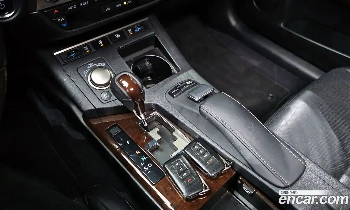 Lexus ES 2013 2.5 гидро в Москве № 1837969, фото 9