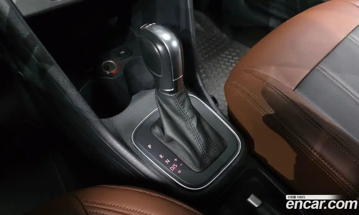 Volkswagen Polo 2015 1.4 гидро в Москве № 1838090, фото 9