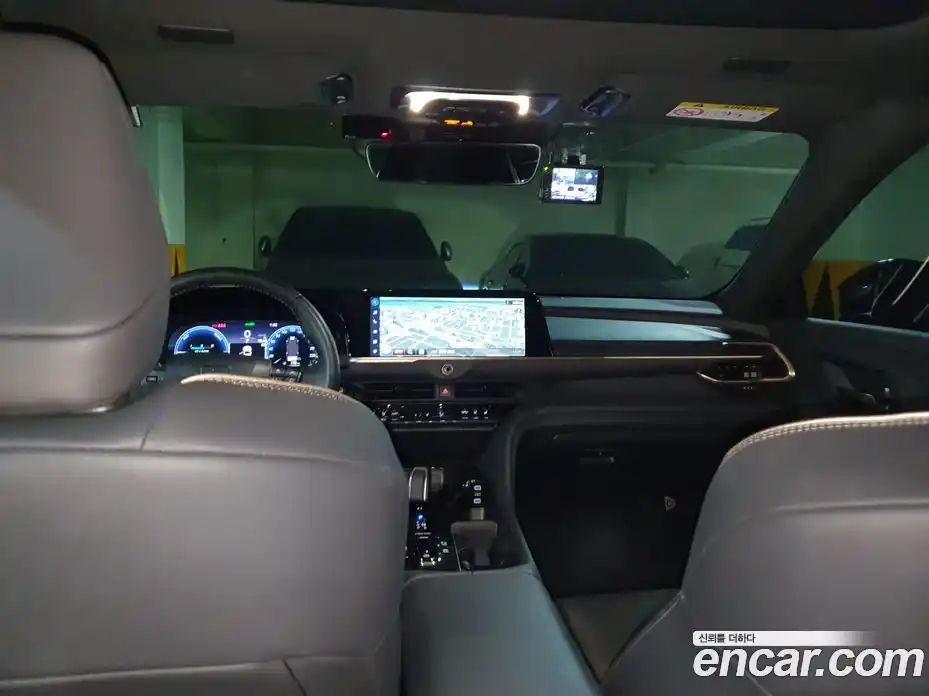 Toyota Crown 2024 2.5 гидро в Москве № 1838550, фото 9