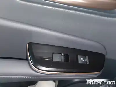 Toyota Crown 2024 2.5 гидро в Москве № 1838550, миниатюра 10