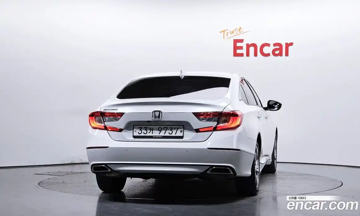 Honda Accord 2018 1.5 гидро в Москве № 1838589, фото 4