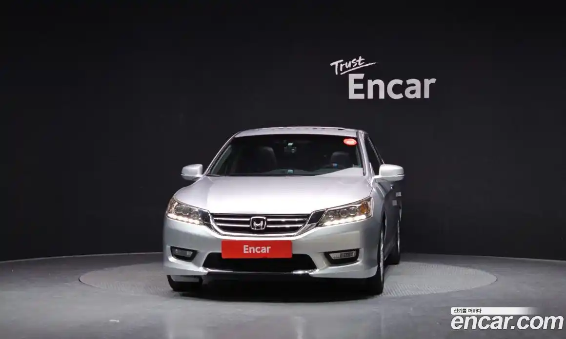 Honda Accord 2013 2.4 гидро в Москве № 1838622, фото 3