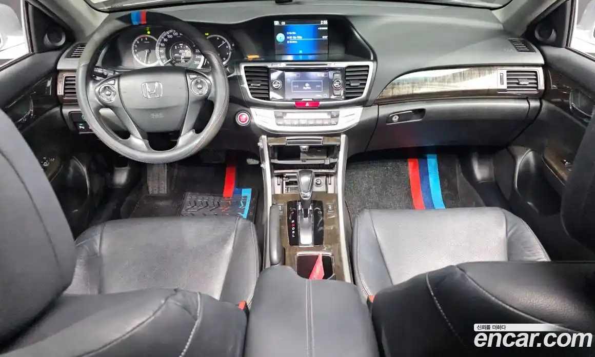 Honda Accord 2013 2.4 гидро в Москве № 1838622, фото 7