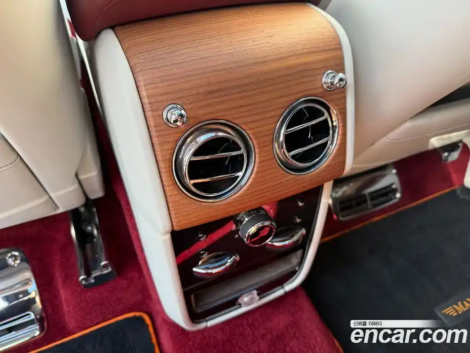 Rolls-Royce Cullinan 2020 6.7 гидро в Москве № 256709, фото 19