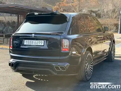Rolls-Royce Cullinan 2020 6.7 гидро в Москве № 256709, миниатюра 2
