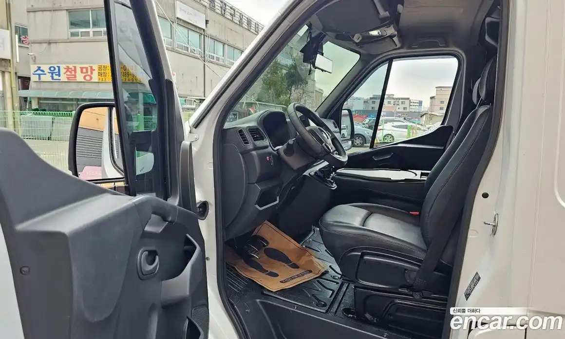 Renault Master 2020 2.3 механика в Москве № 1247712, фото 13