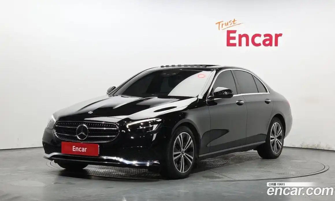 Mercedes-Benz E-Class 2020 2.0 гидро в Москве, фото 1