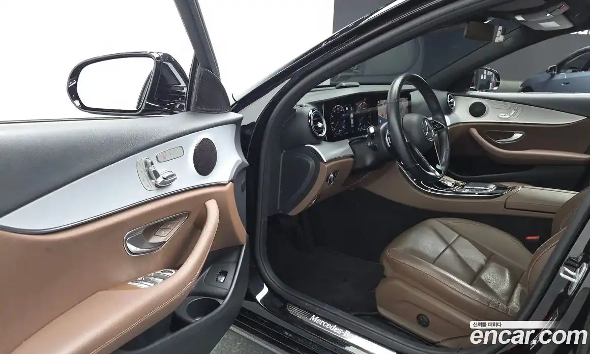 Mercedes-Benz E-Class 2020 2.0 гидро в Москве, фото 13