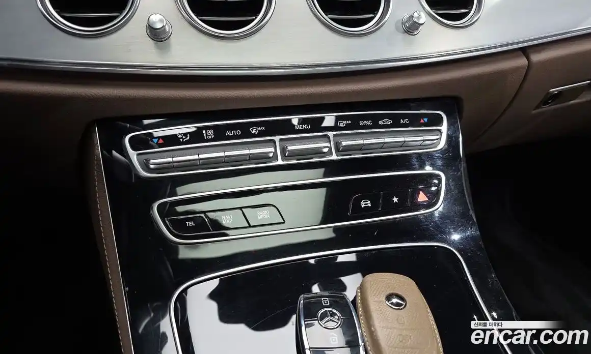 Mercedes-Benz E-Class 2020 2.0 гидро в Москве, фото 30