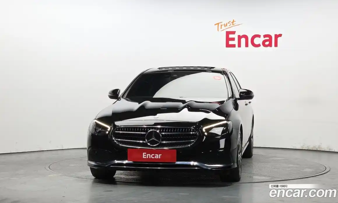 Mercedes-Benz E-Class 2020 2.0 гидро в Москве, фото 3