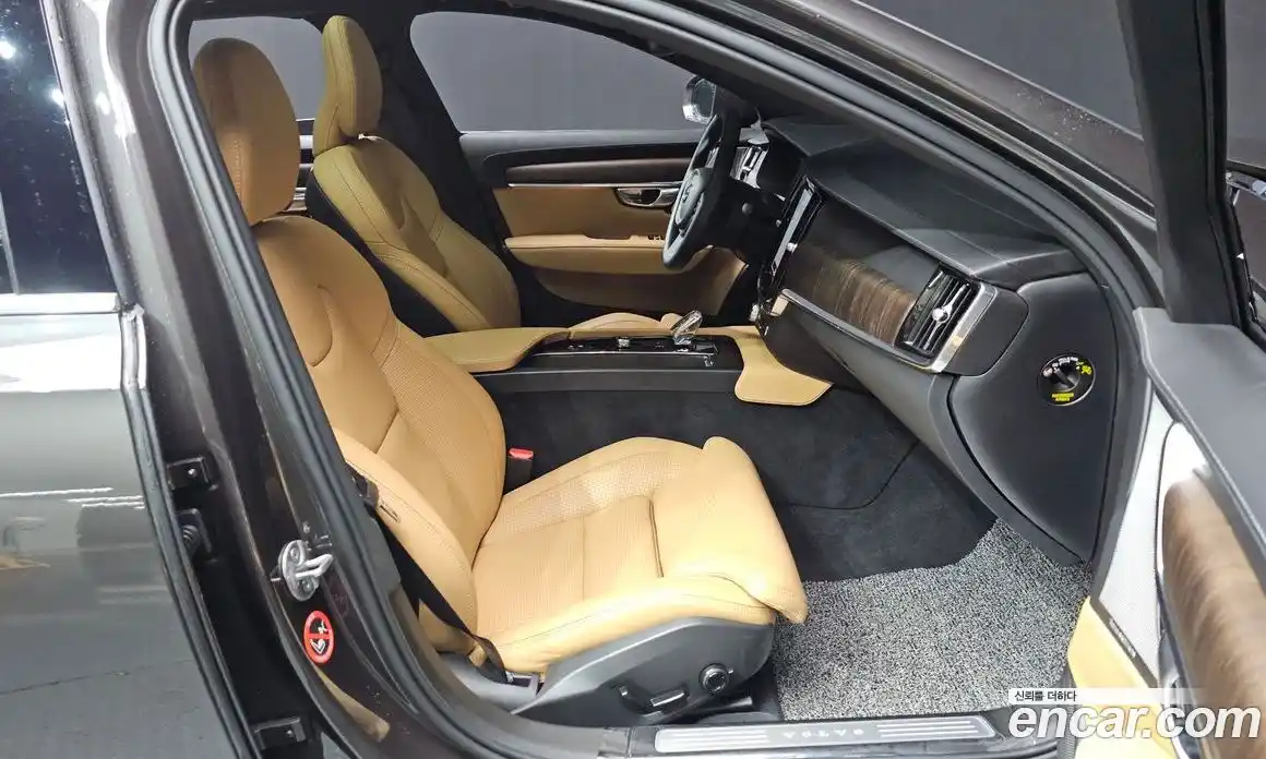 Volvo S90 2023 2.0 гидро в Москве № 1292208, фото 16