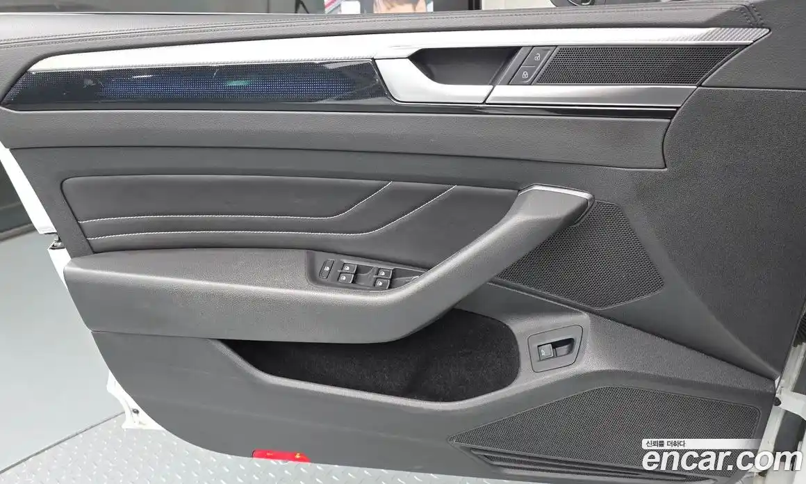 Volkswagen Arteon 2022 2.0 гидро в Москве № 1293924, фото 14