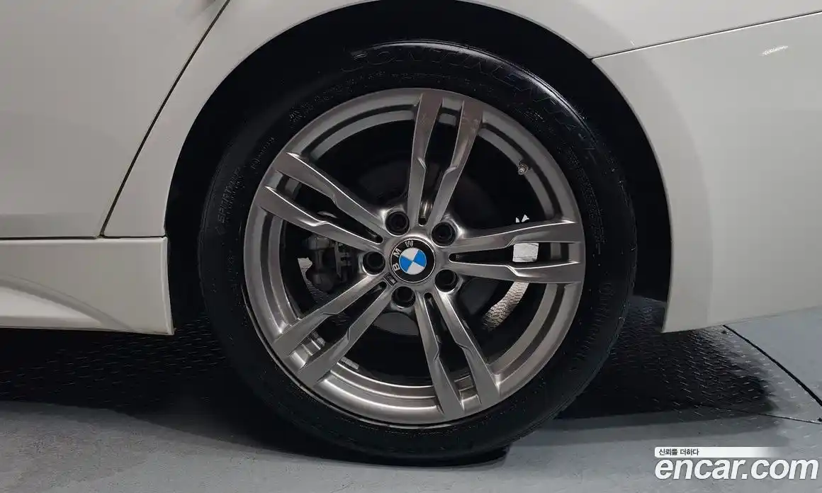 BMW 3-Series 2018 2.0 гидро в Москве № 1319275, фото 6