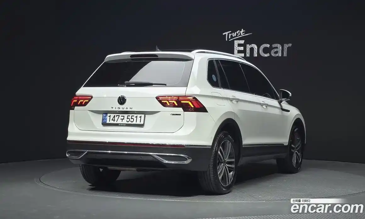 Volkswagen Tiguan 2021 2.0 гидро в Москве № 1323466, фото 2