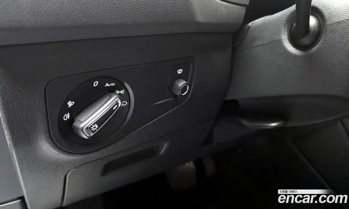 Volkswagen Tiguan 2021 2.0 гидро в Москве № 1323466, фото 26