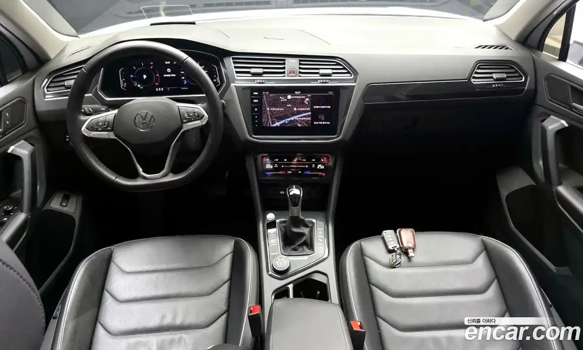 Volkswagen Tiguan 2021 2.0 гидро в Москве № 1323466, фото 10