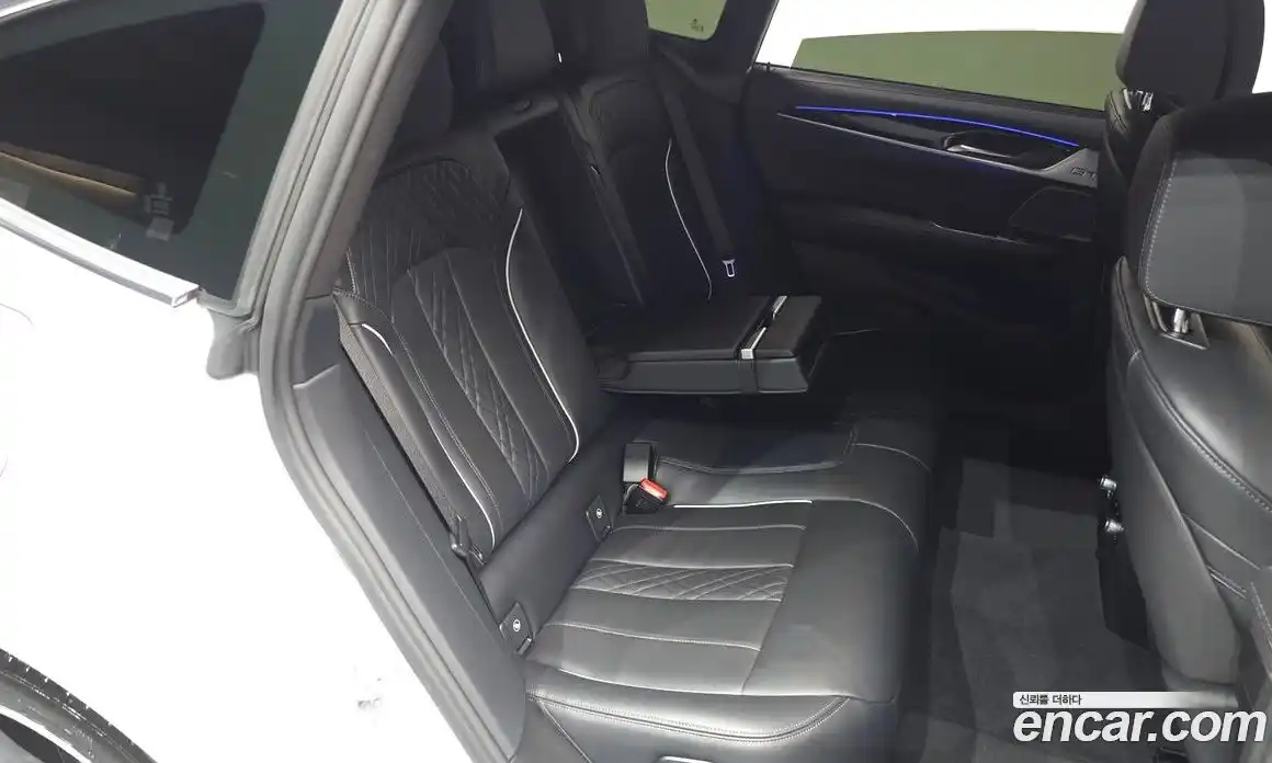 BMW 6-Series 2024 3.0 гидро в Москве, фото 16
