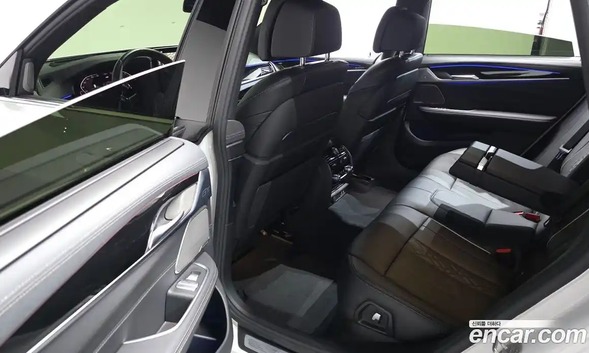 BMW 6-Series 2024 3.0 гидро в Москве, фото 32