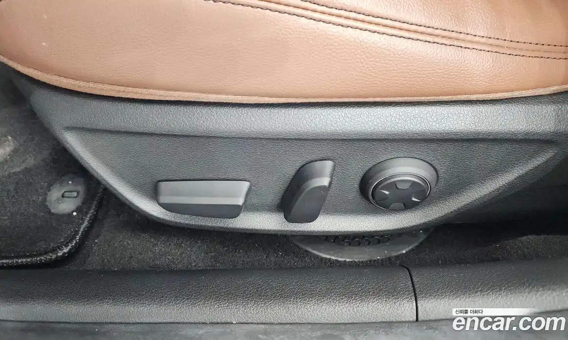 Genesis G70 2019 2.0 гидро в Москве, фото 31