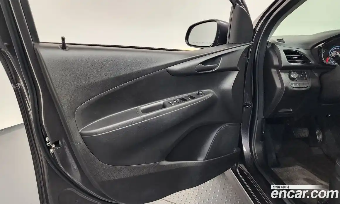Chevrolet Spark 2015 1.0 гидро в Москве № 1345017, фото 14