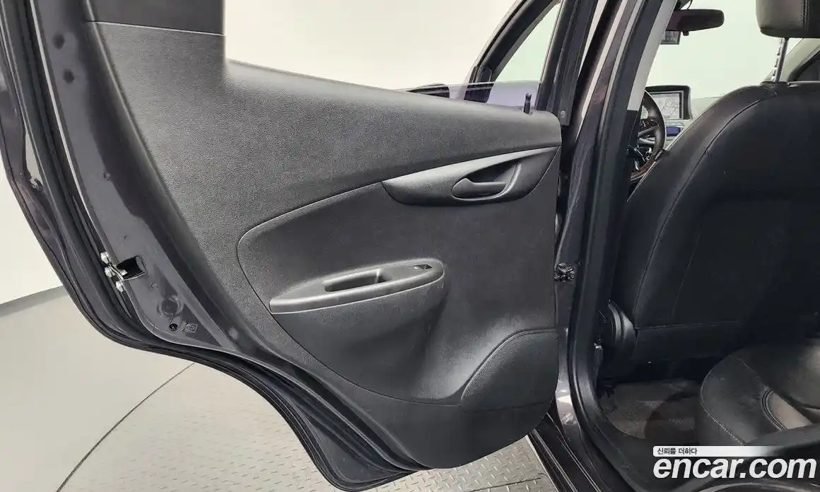 Chevrolet Spark 2015 1.0 гидро в Москве № 1345017, фото 15